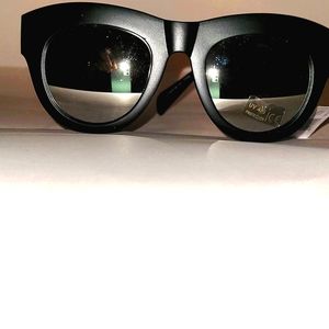Wide face comfort Black mirriored lens shades with stainless steel stylish arms